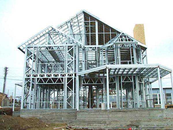 登封钢结构建筑的腐蚀问题应该如何预防